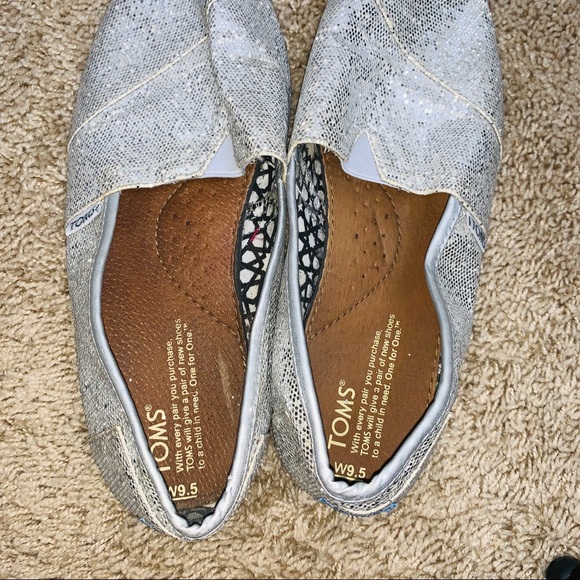 silver sparkly toms